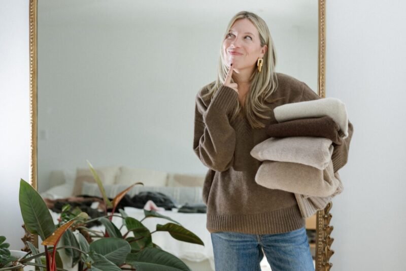 womens lightweight cashmere sweater