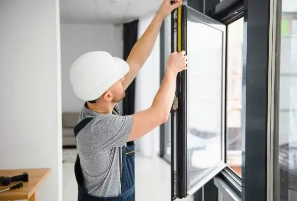 Aluminum and Glass Installation