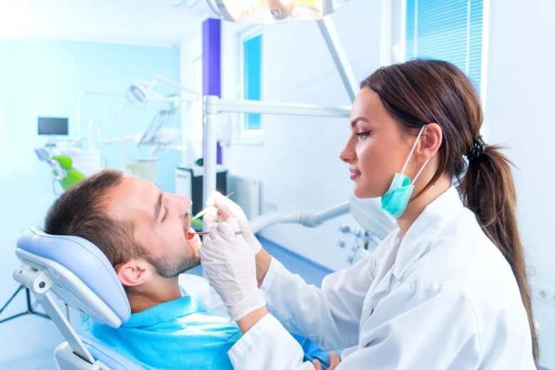 How to Choose the Right Dentist for a Healthy Smile