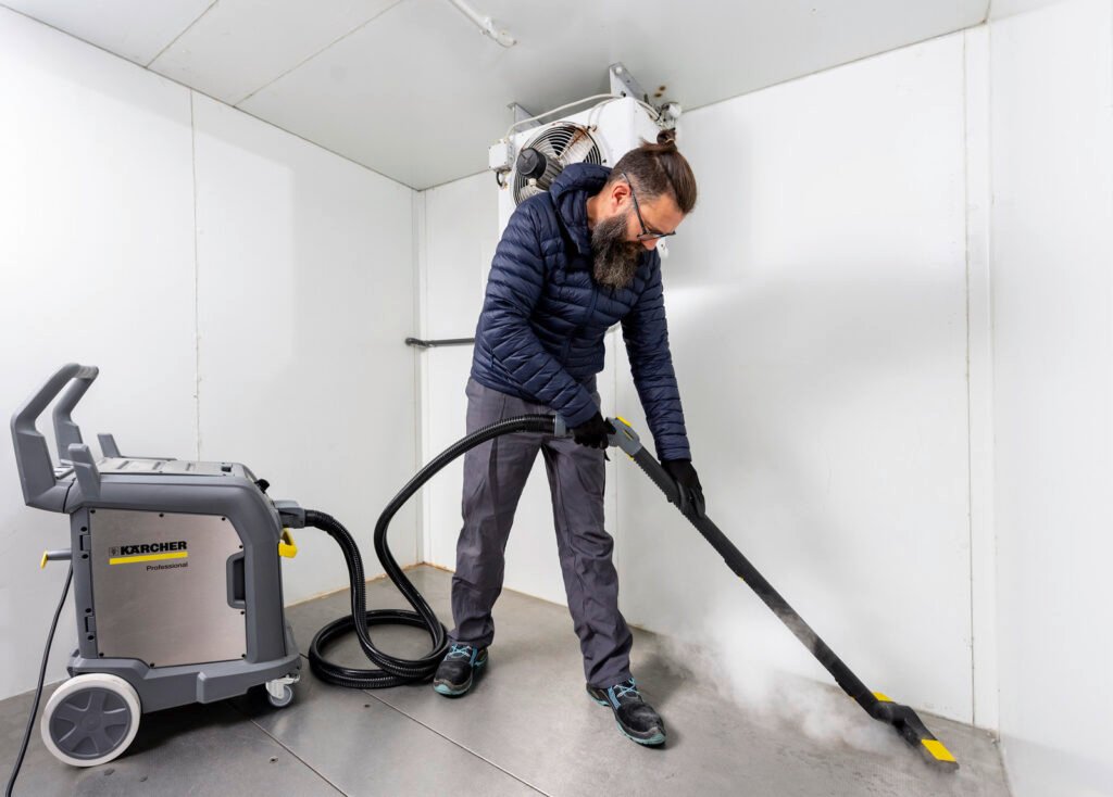 Steam Cleaner
