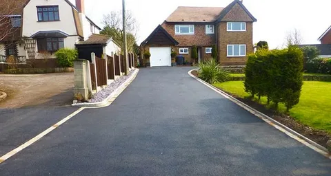 Tarmac driveways Bridgend