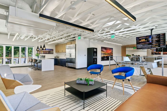 How Commercial Tenant Improvement Contractors Shape Productive & Brand-Driven Workspaces