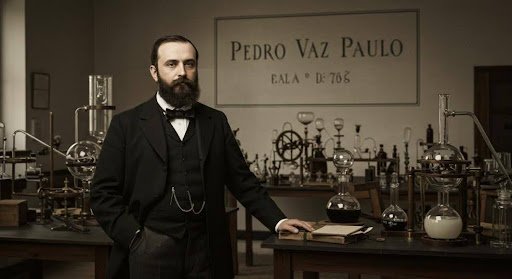 Understanding Pedro Vaz Paulo
